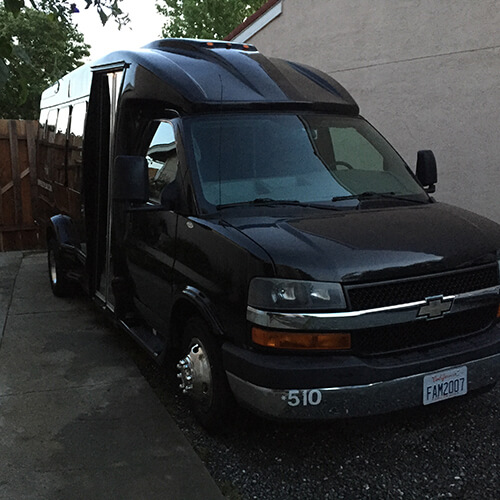 limo buses with ample seating capacity for larger groups